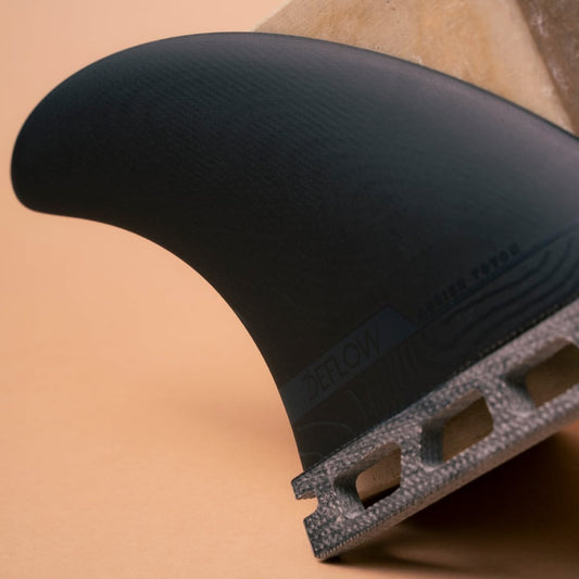 THRUSTER ADRIEN TOYON LIMITED EDITION 【MEDIUM】 FUT