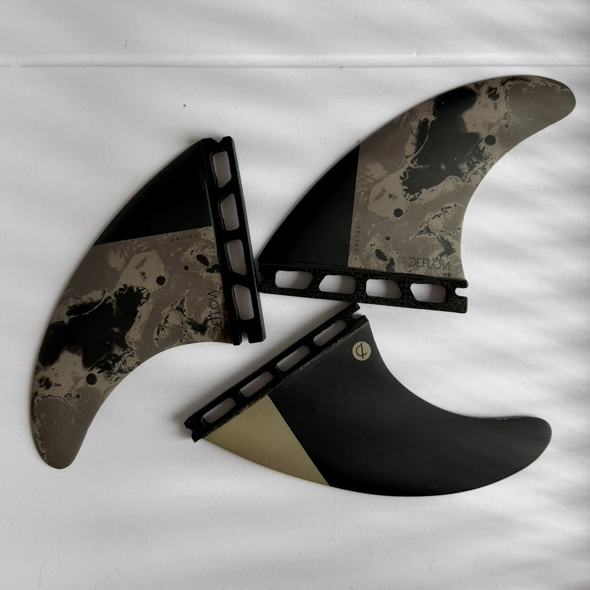 THRUSTER HIGHLINE -SAND【MEDIUM】 FUT / EVO