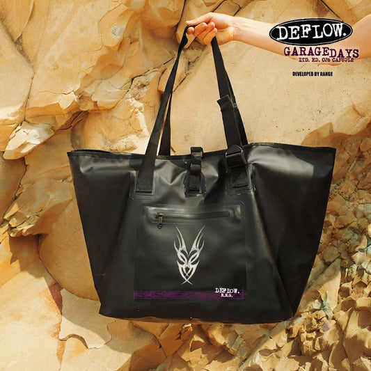GARAGE DAYS WATERPROOF BAG