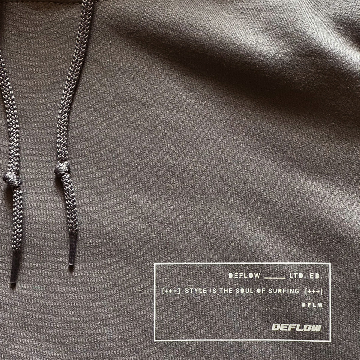 DEFLOW HOODIE Sweatshirt 8.0oz -Charcoal / M,L,XL