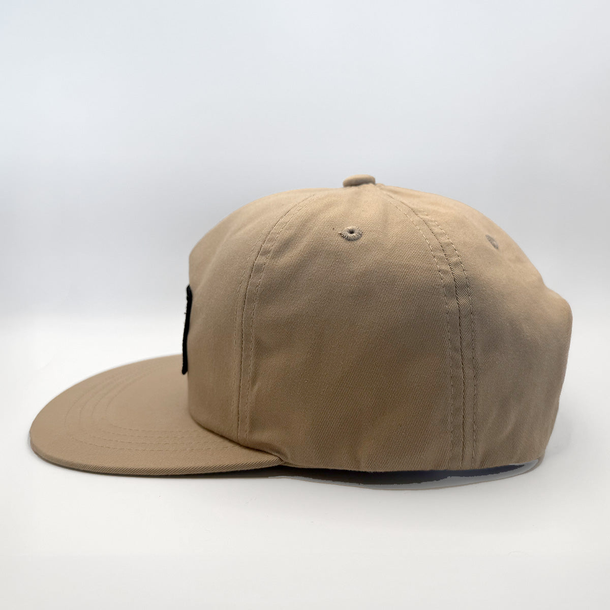 DEFLOW  Snapback Cap / Beige