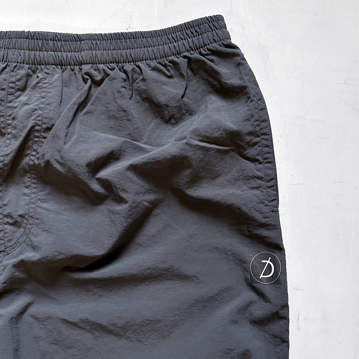 DEFLOW Nylon PANTS  - GRAY