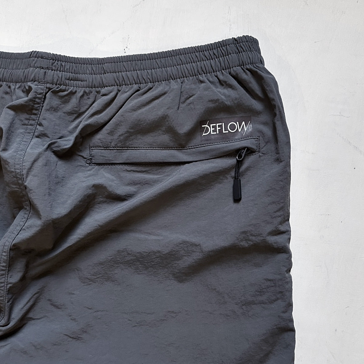 DEFLOW Nylon PANTS  - GRAY